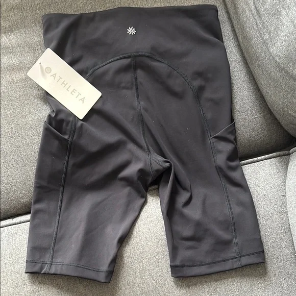 NWT Athleta Black Bike Shorts High-Waisted Stretch - Picture 4 of 4